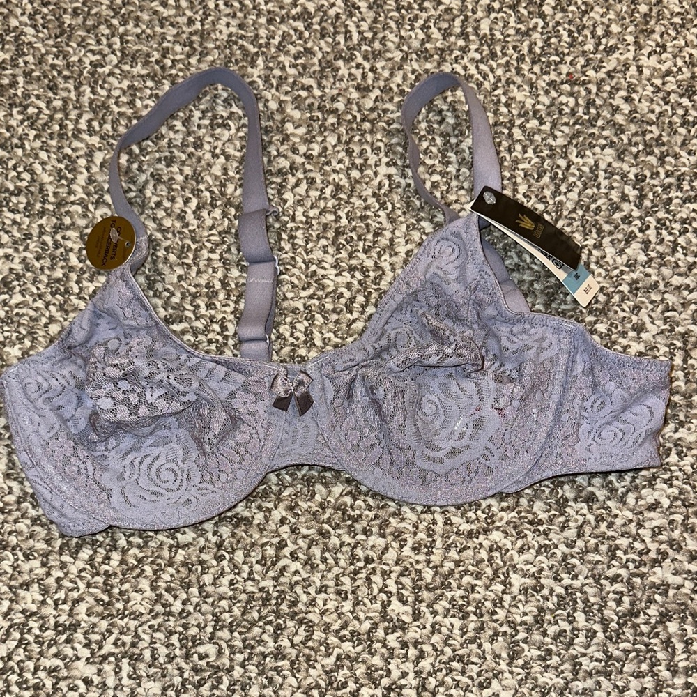 Wacoal Lace Underwire Bra in Soft Lavender